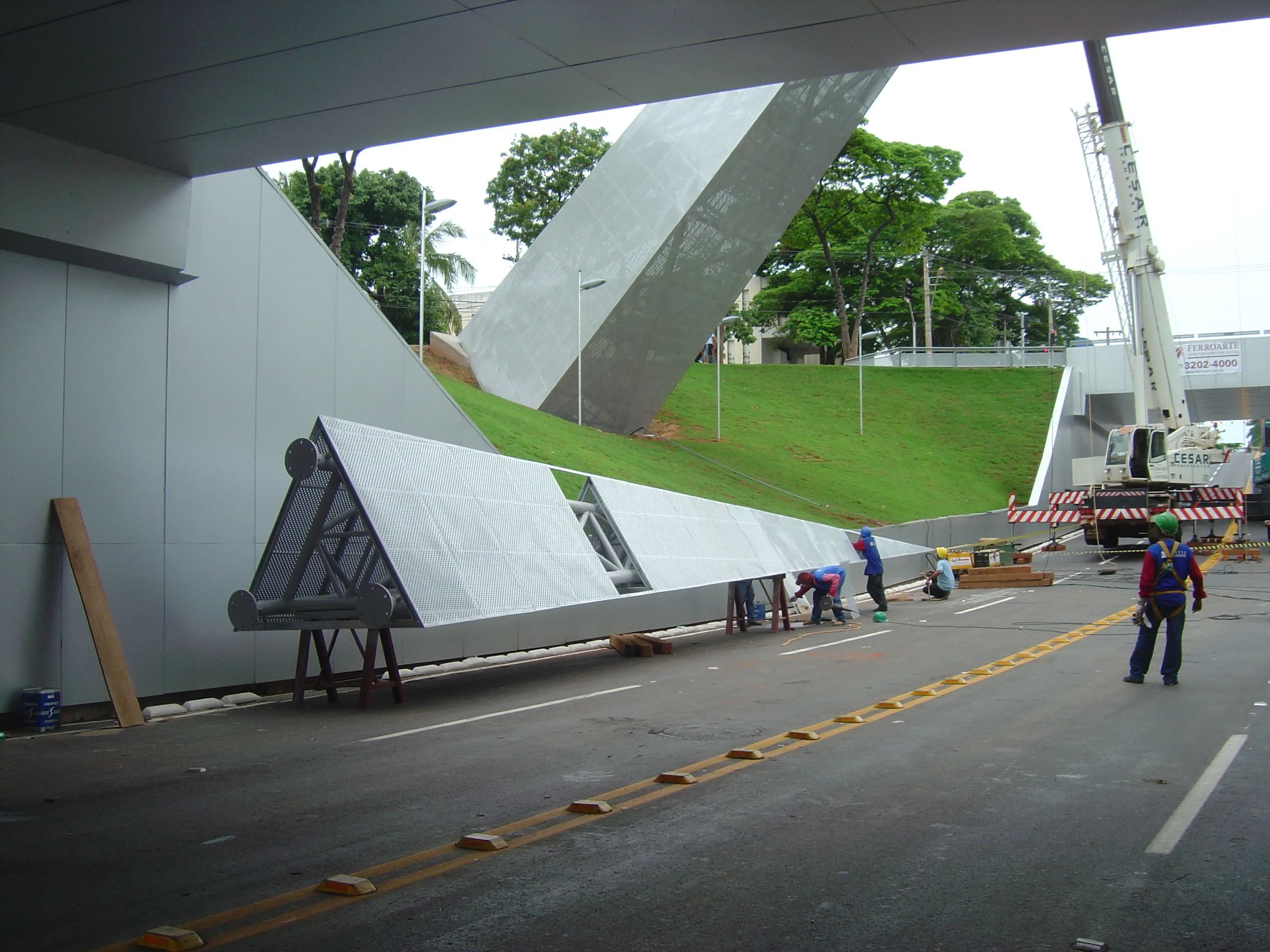 Monumento dos Três Marcos - foto 2