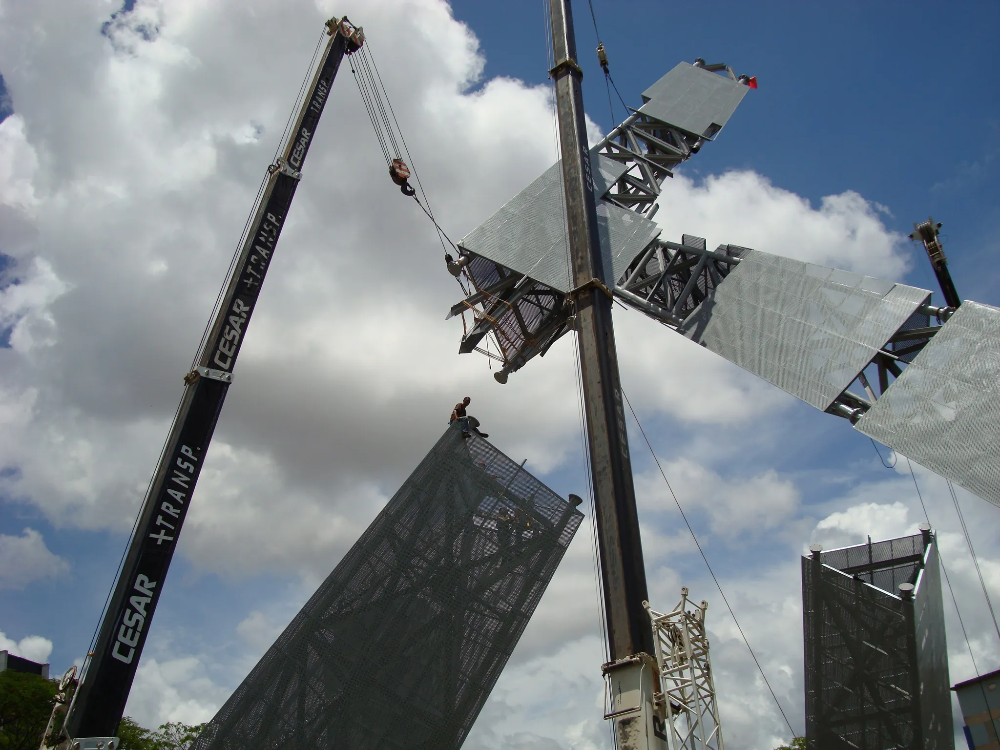 Monumento dos Três Marcos - foto 5