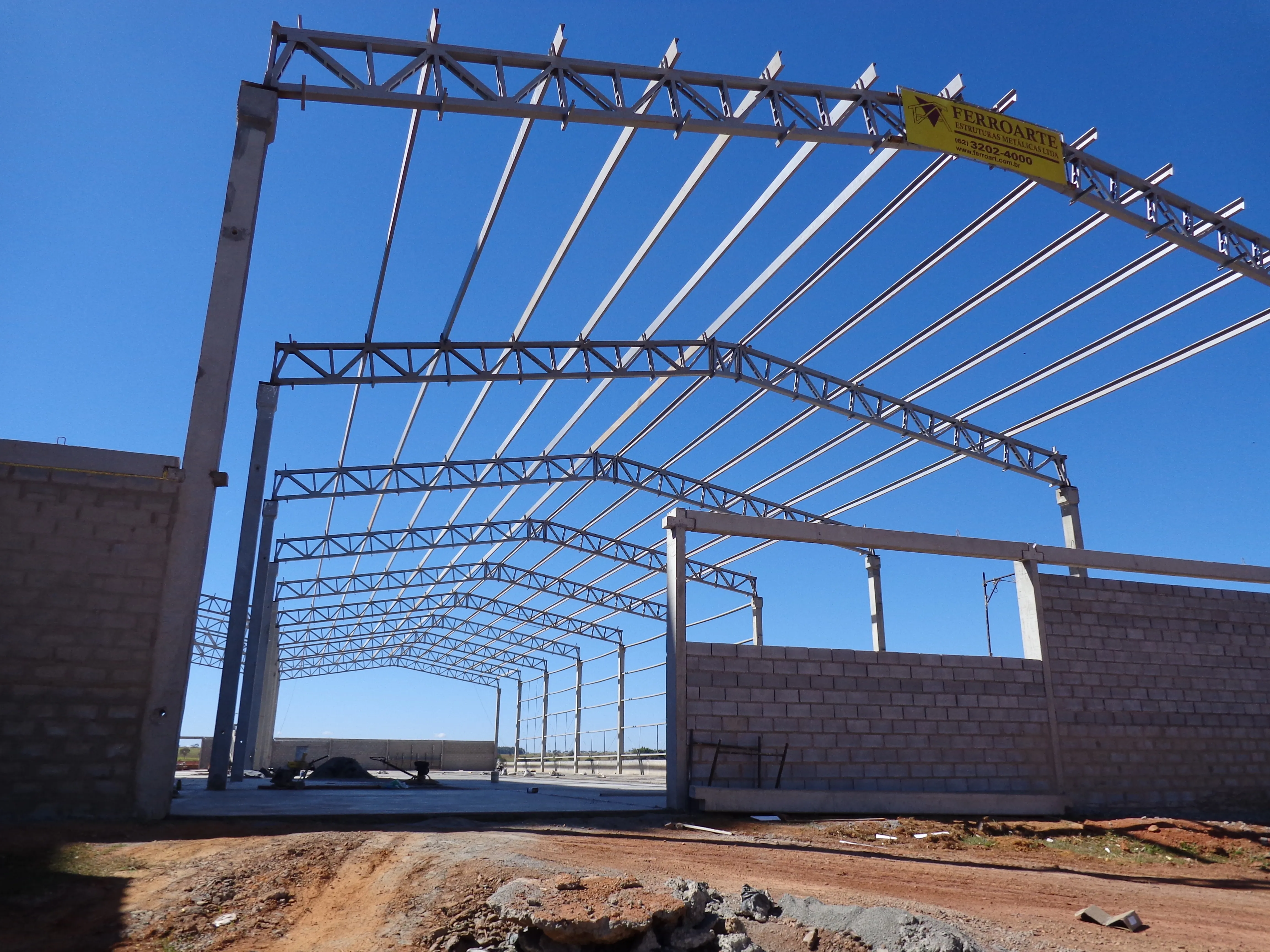 Agroindustrial em Bela Vista (GO), estrutura metálica Ferroarte