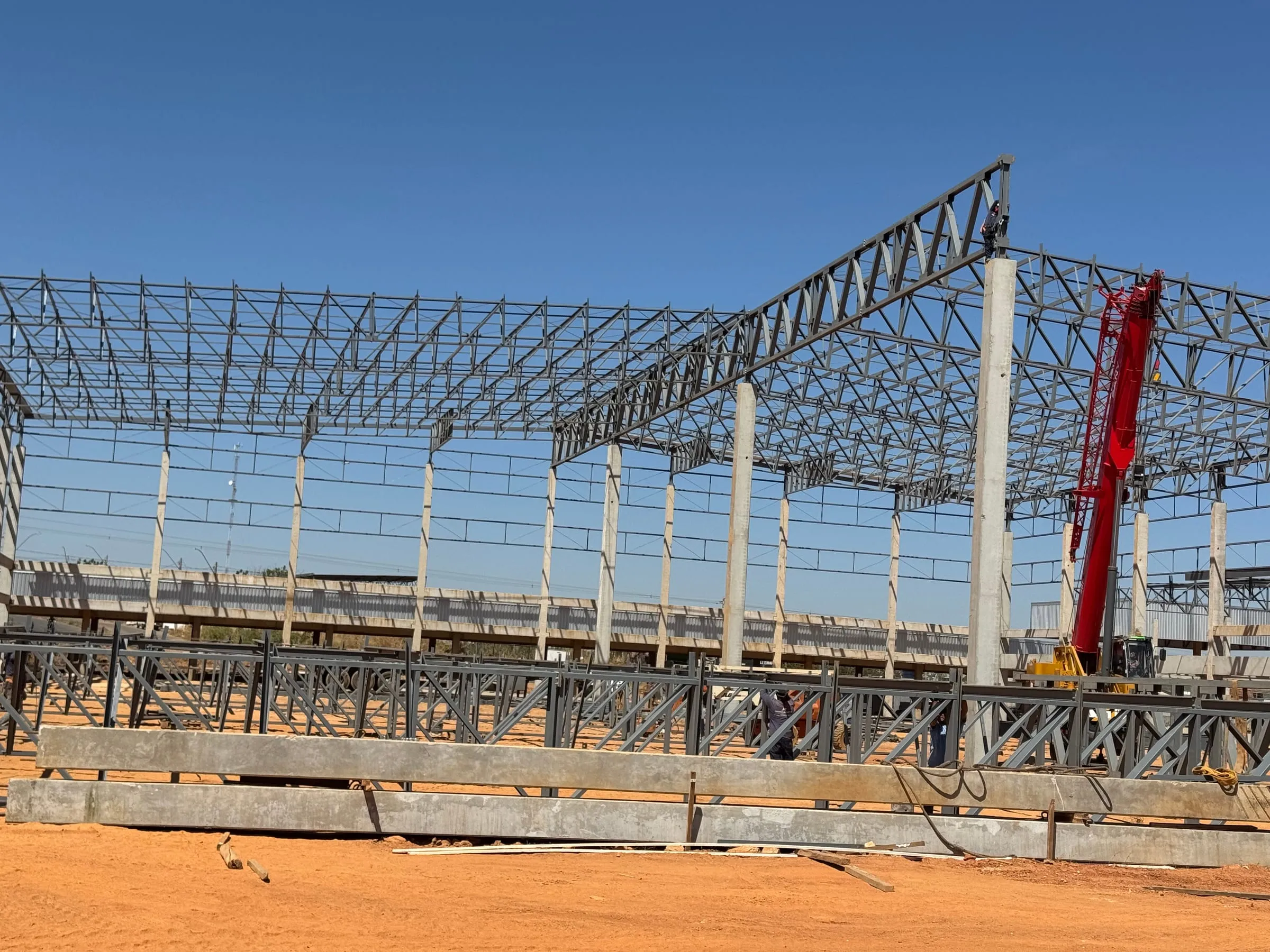 Galpões em Goianésia (GO), estrutura metálica Ferroarte
